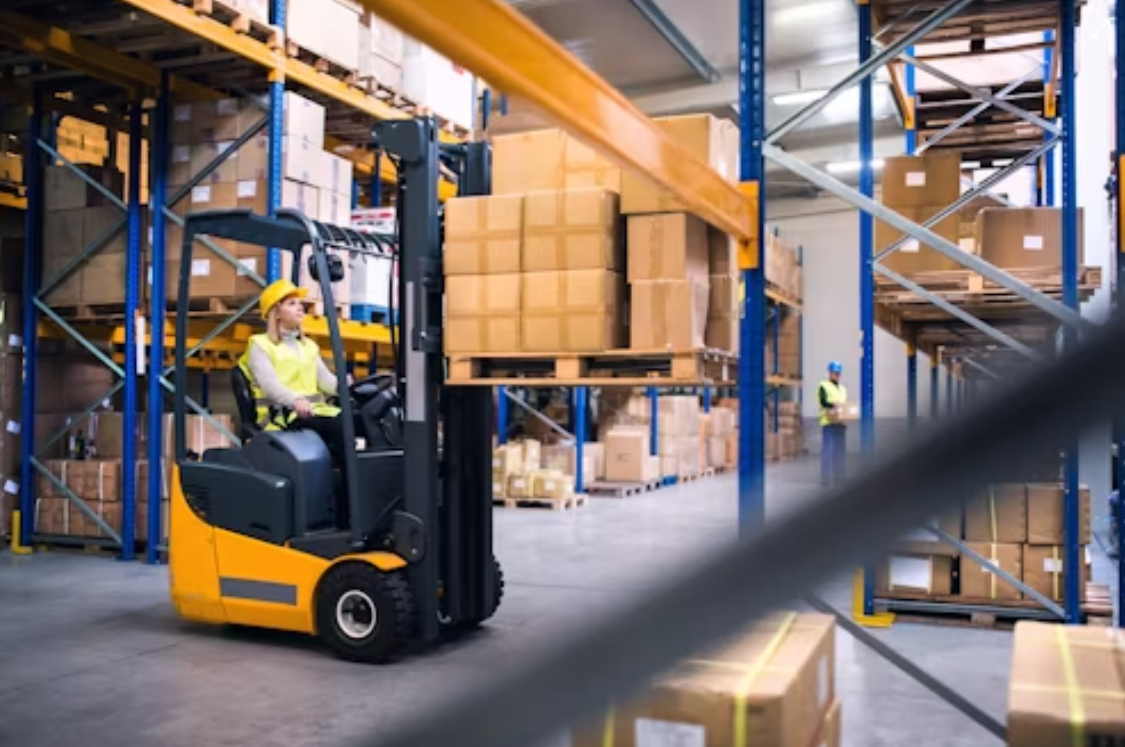 易境通供應(yīng)鏈分銷系統(tǒng)：為三大核心客戶群體量身打造的智能解決方案